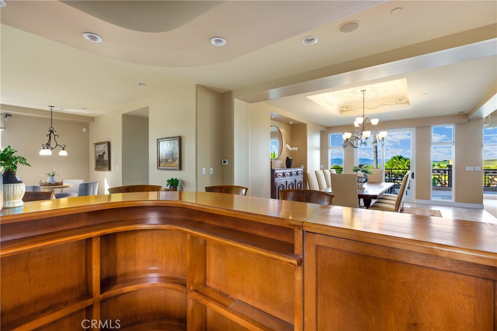 6935 Canada Vista, San Luis Obispo, CA 93401