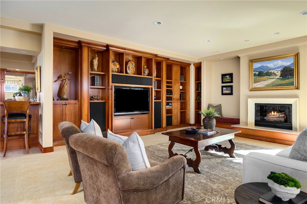 6935 Canada Vista, San Luis Obispo, CA 93401