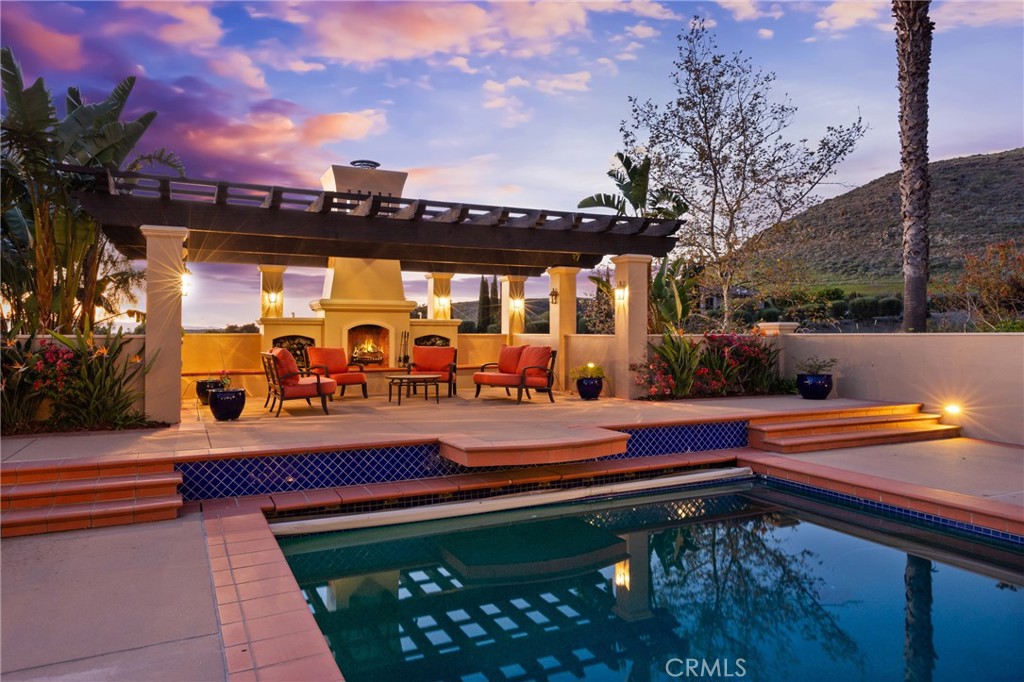 6935 Canada Vista, San Luis Obispo, CA 93401