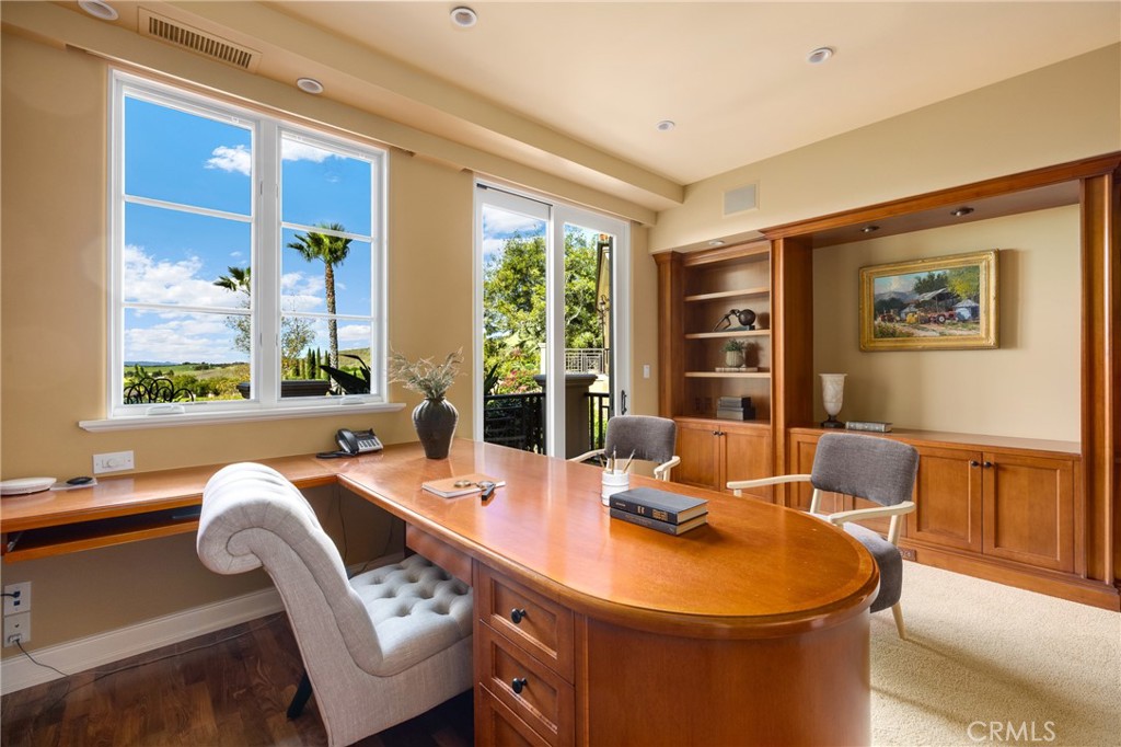 6935 Canada Vista, San Luis Obispo, CA 93401