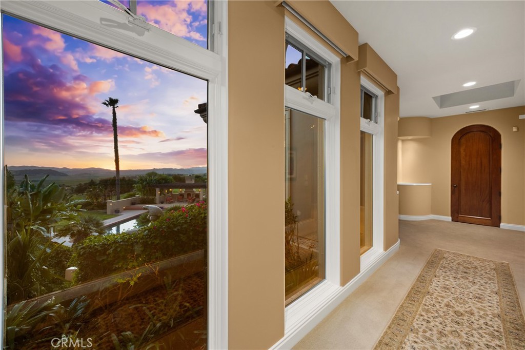 6935 Canada Vista, San Luis Obispo, CA 93401