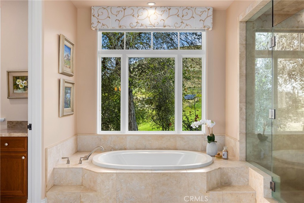 6935 Canada Vista, San Luis Obispo, CA 93401