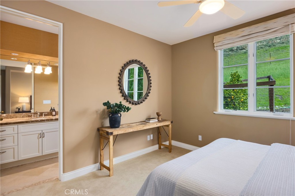 6935 Canada Vista, San Luis Obispo, CA 93401