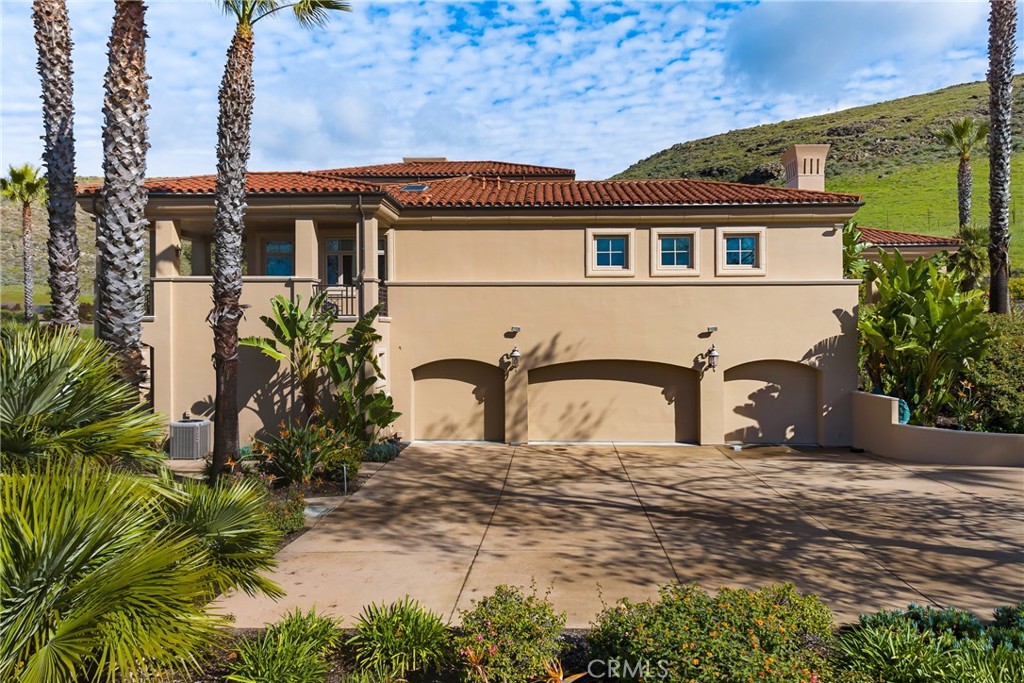 6935 Canada Vista, San Luis Obispo, CA 93401