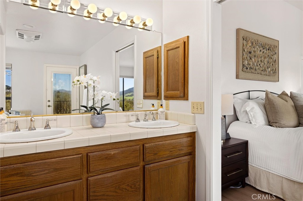 958 Skyline, San Luis Obispo, CA 93405