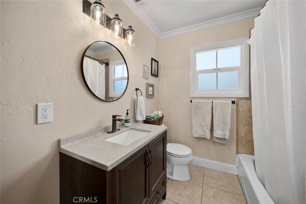 110 8th St, Templeton, CA 93465