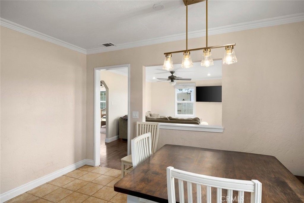 110 8th St, Templeton, CA 93465