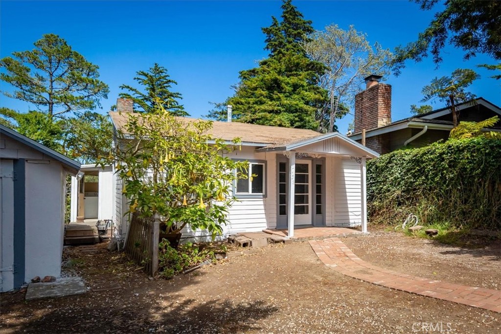 2438 Langton, Cambria, CA 93428
