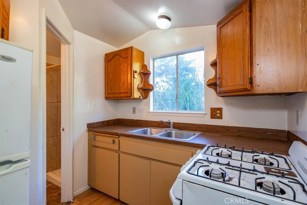 2438 Langton, Cambria, CA 93428