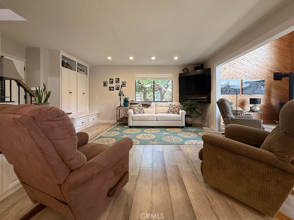 2298 Tipton St, Cambria, CA 93428