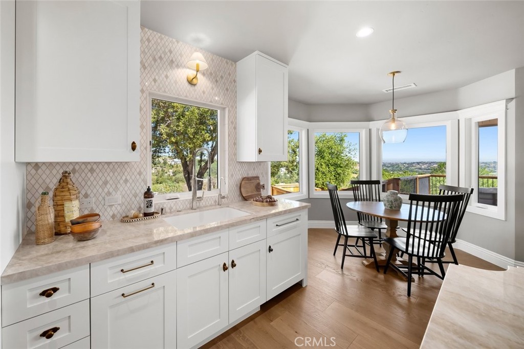 1026 Merry Hill Road, Paso Robles, CA 93446