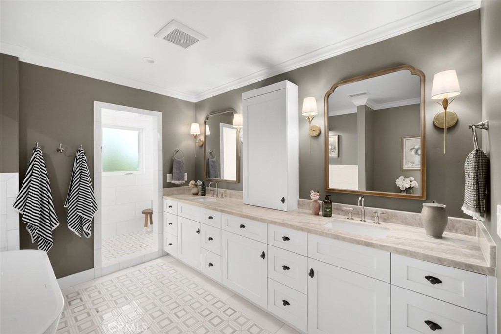 1026 Merry Hill Road, Paso Robles, CA 93446