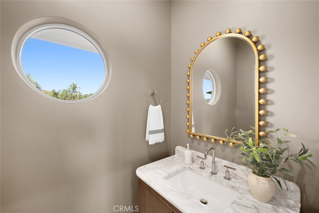 1026 Merry Hill Road, Paso Robles, CA 93446