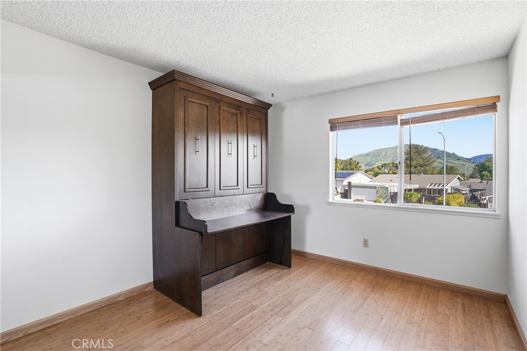 1750 Prefumo Canyon #22, San Luis Obispo, CA 93405