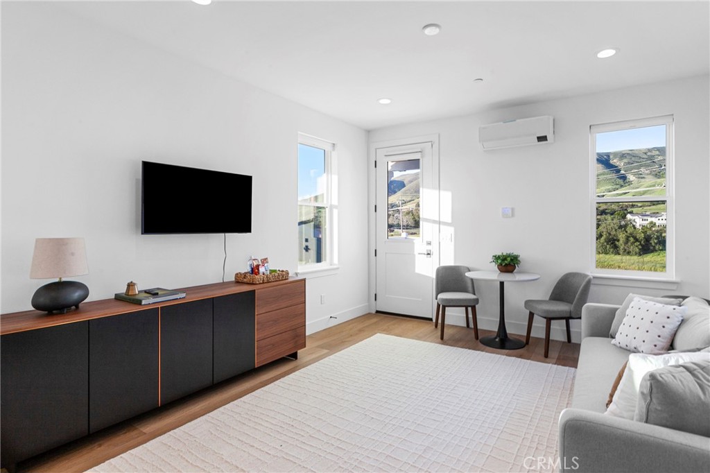 1454 Hansen Lane, San Luis Obispo, CA 93401