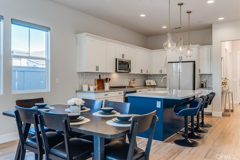 3703 Rock Garden Ln, San Luis Obispo, CA 93401