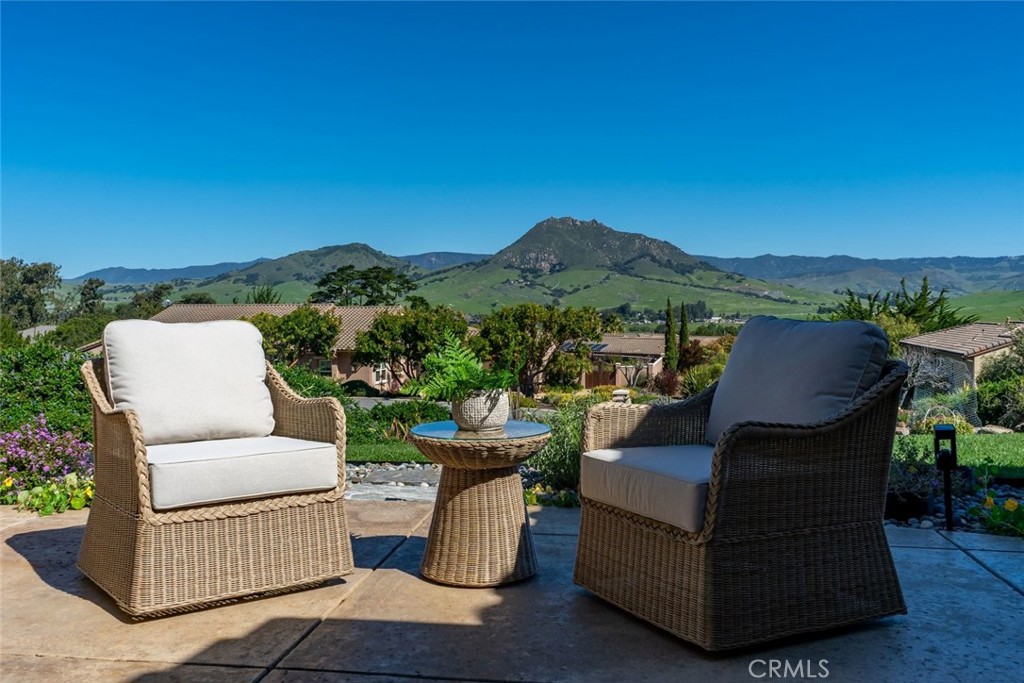1675 Nasella Lane, San Luis Obispo, CA 93405