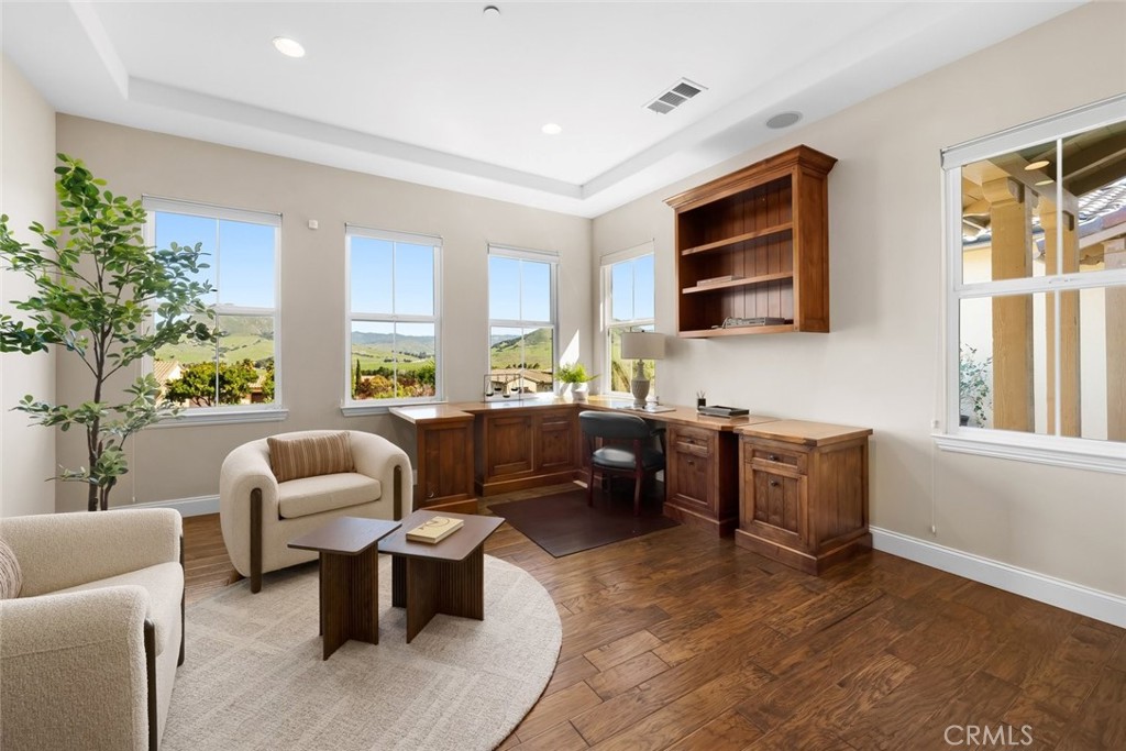 1675 Nasella Lane, San Luis Obispo, CA 93405