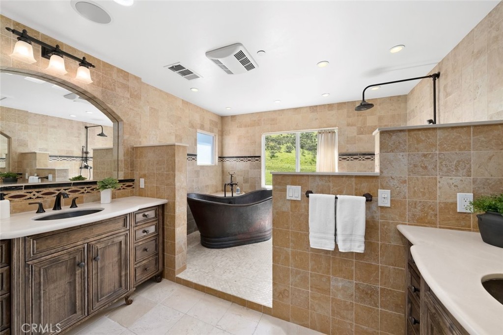 1675 Nasella Lane, San Luis Obispo, CA 93405