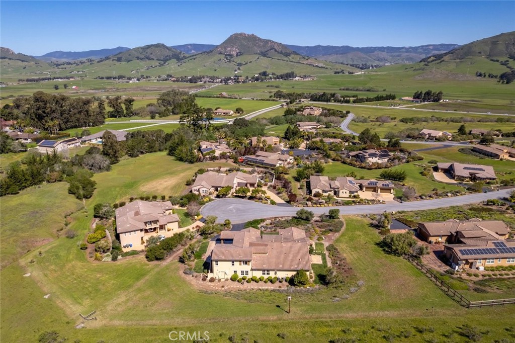 1675 Nasella Lane, San Luis Obispo, CA 93405