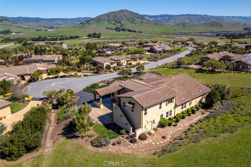 1675 Nasella Lane, San Luis Obispo, CA 93405