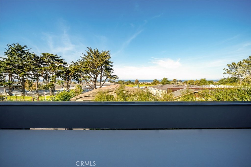 3020 Ironwood Avenue, Morro Bay, CA 93442