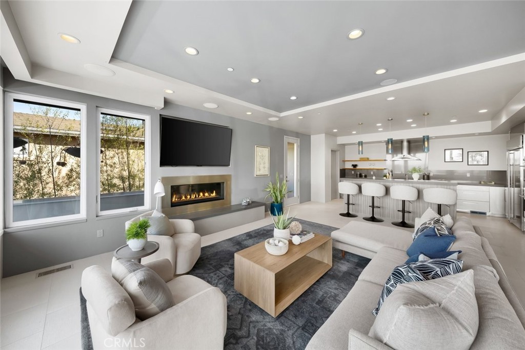 3020 Ironwood Avenue, Morro Bay, CA 93442