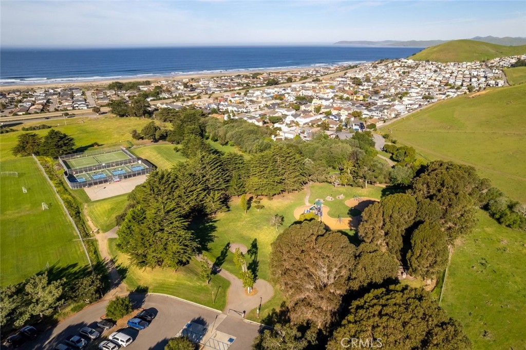 3020 Ironwood Avenue, Morro Bay, CA 93442