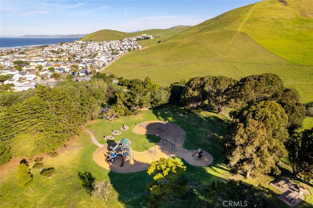 3020 Ironwood Avenue, Morro Bay, CA 93442