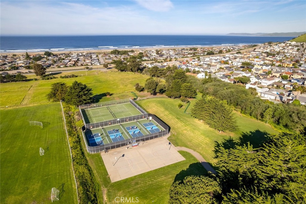 3020 Ironwood Avenue, Morro Bay, CA 93442