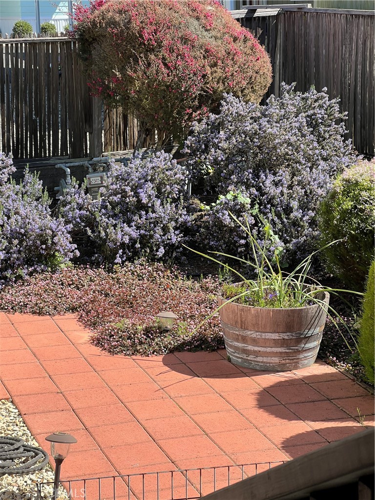 1226 Main St #39, Cambria, CA 93428