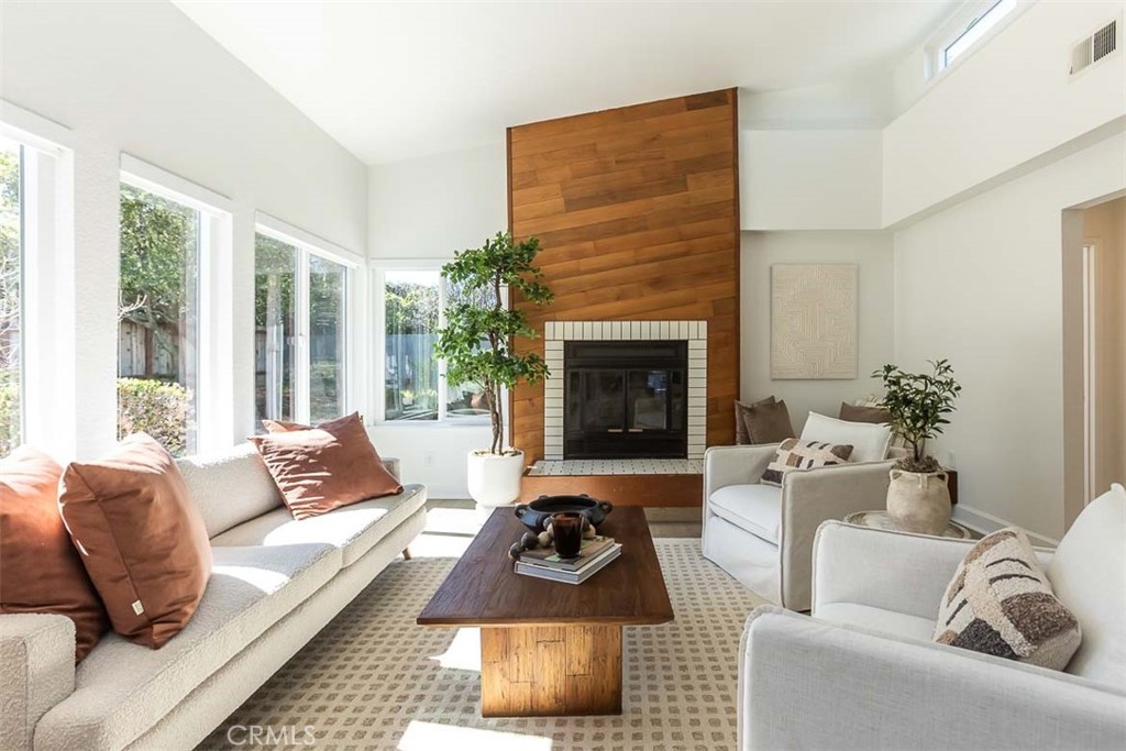 380 Christina, San Luis Obispo, CA 93405