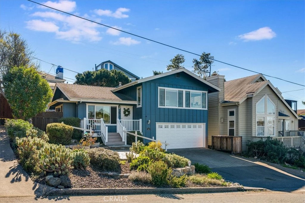 550 Plymouth, Cambria, CA 93428