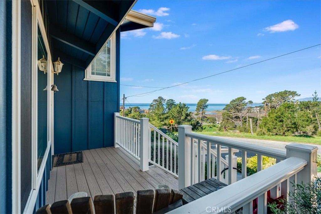 550 Plymouth, Cambria, CA 93428