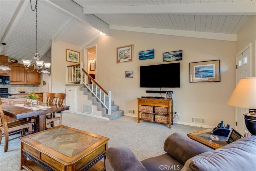 550 Plymouth, Cambria, CA 93428