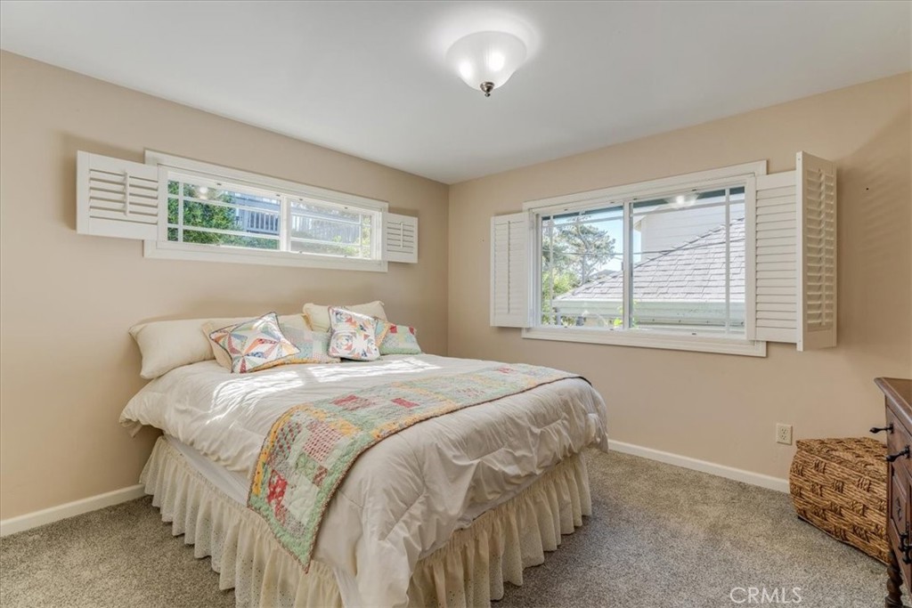 550 Plymouth, Cambria, CA 93428