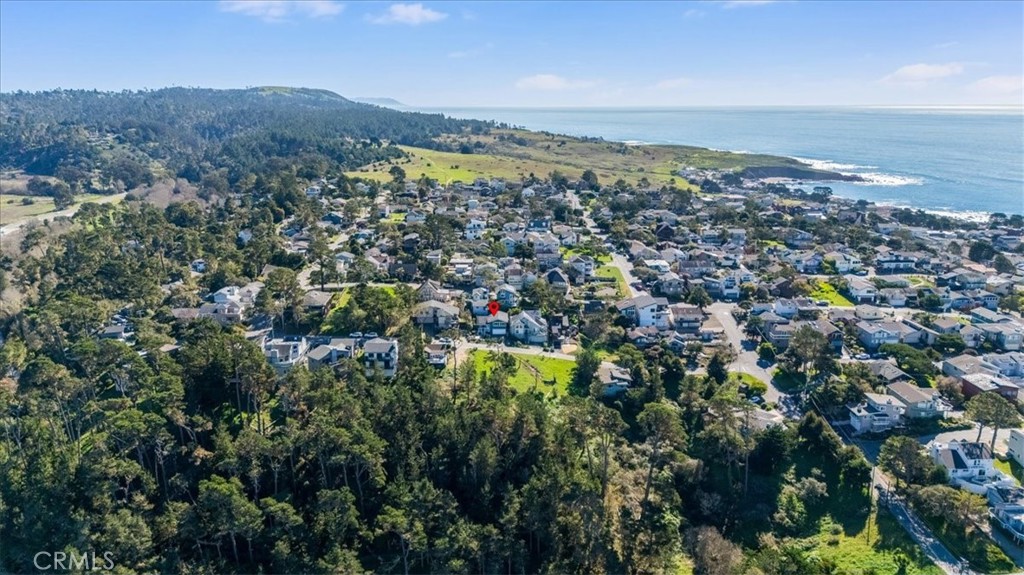 550 Plymouth, Cambria, CA 93428