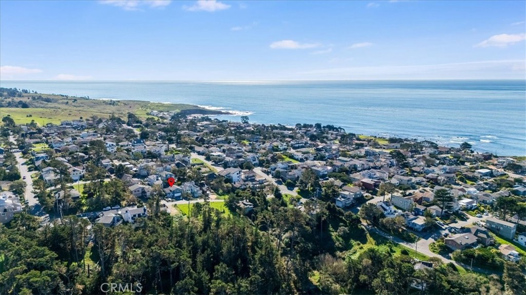 550 Plymouth, Cambria, CA 93428