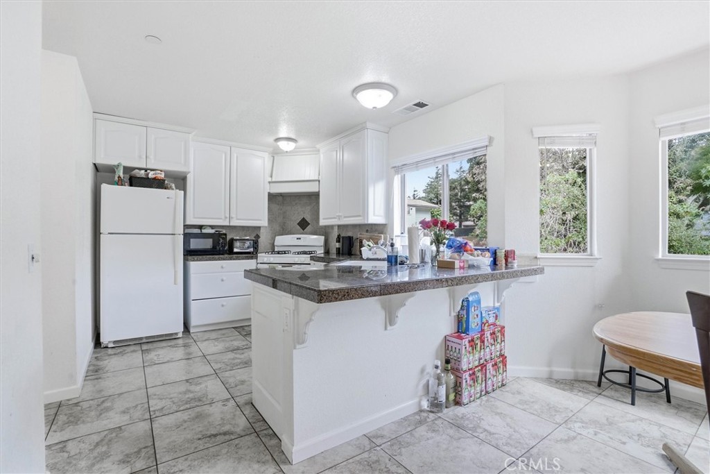 3202 Rockview Pl, San Luis Obispo, CA 93401