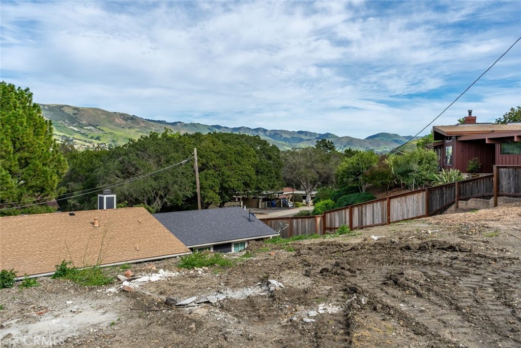 3291 Rockview Pl, San Luis Obispo, CA 93401