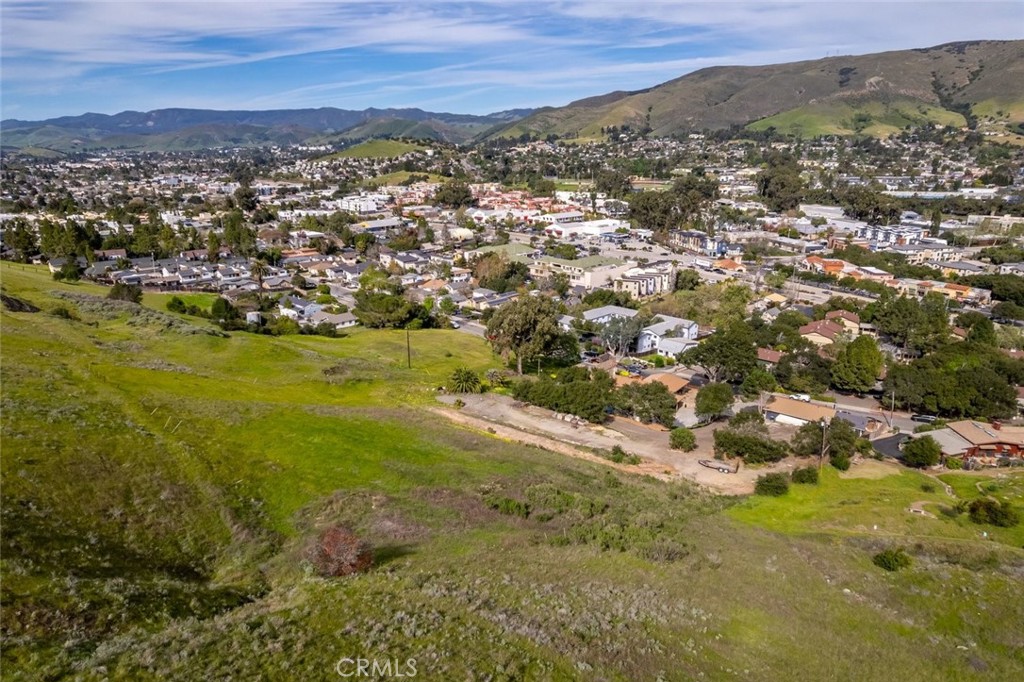 3291 Rockview Pl, San Luis Obispo, CA 93401