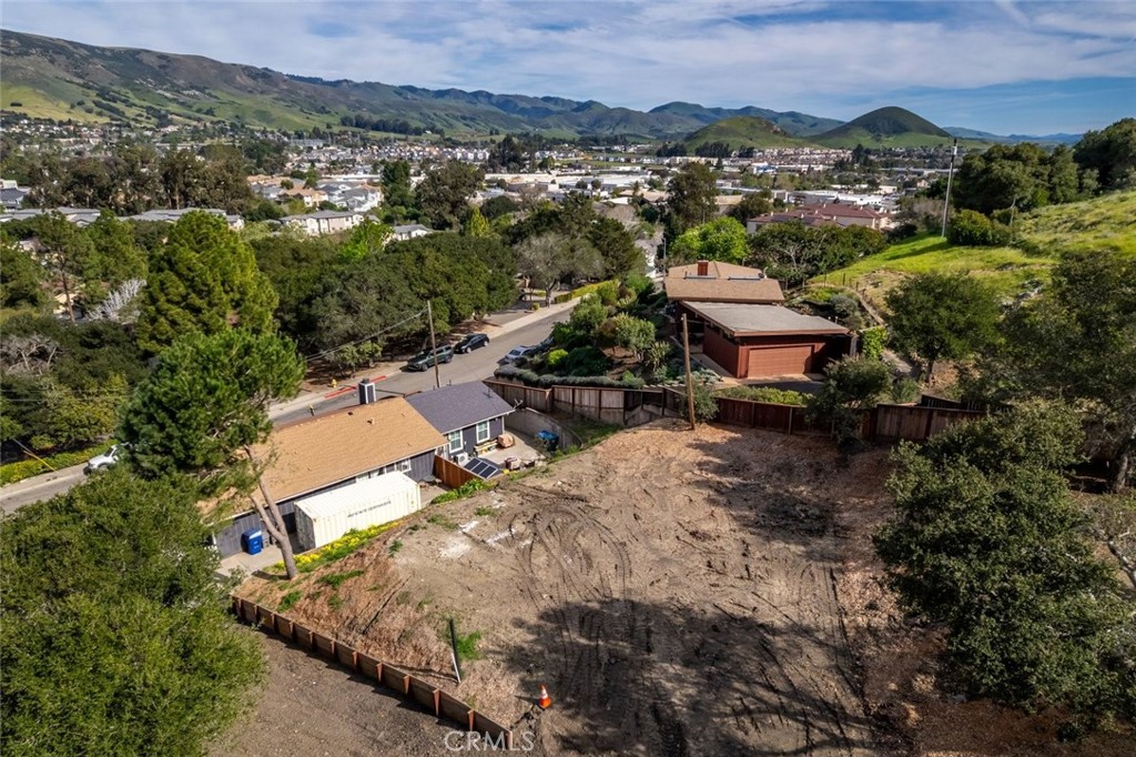 3291 Rockview Pl, San Luis Obispo, CA 93401