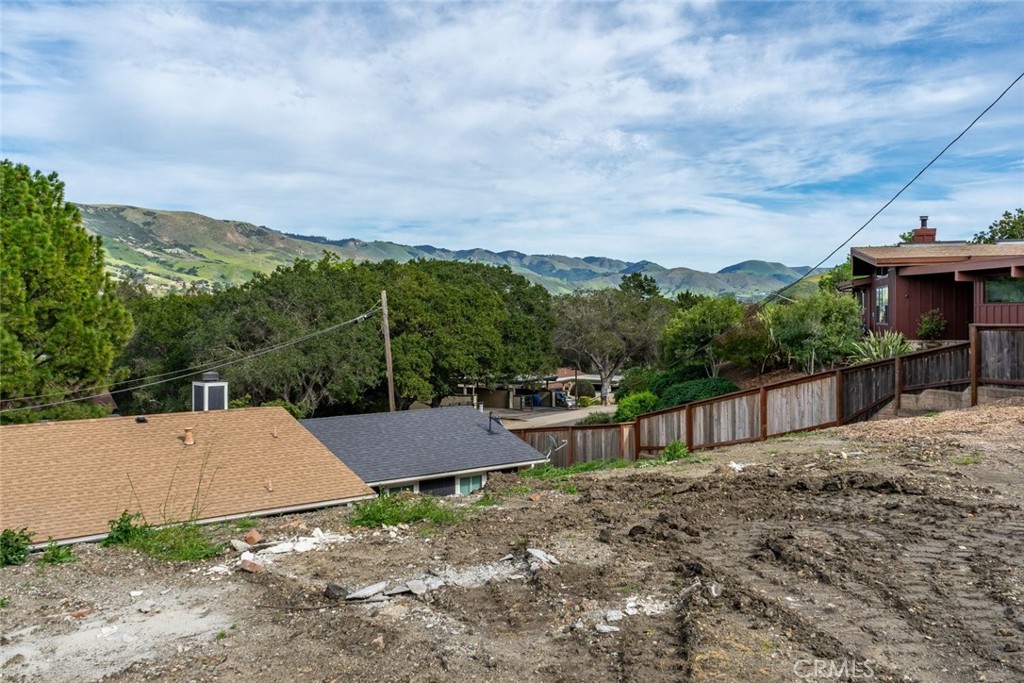 3291 Rockview Pl, San Luis Obispo, CA 93401