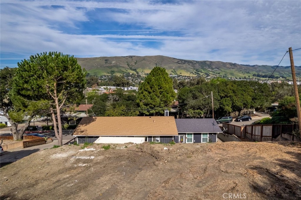 3291 Rockview Pl, San Luis Obispo, CA 93401