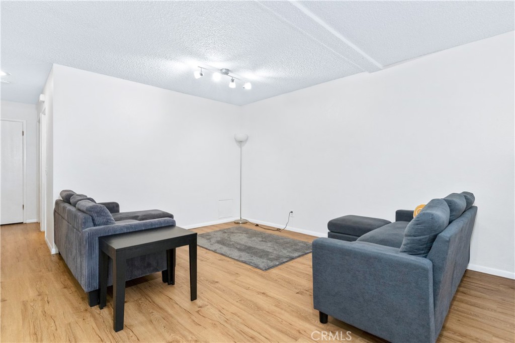 570 Peach #28, San Luis Obispo, CA 93401