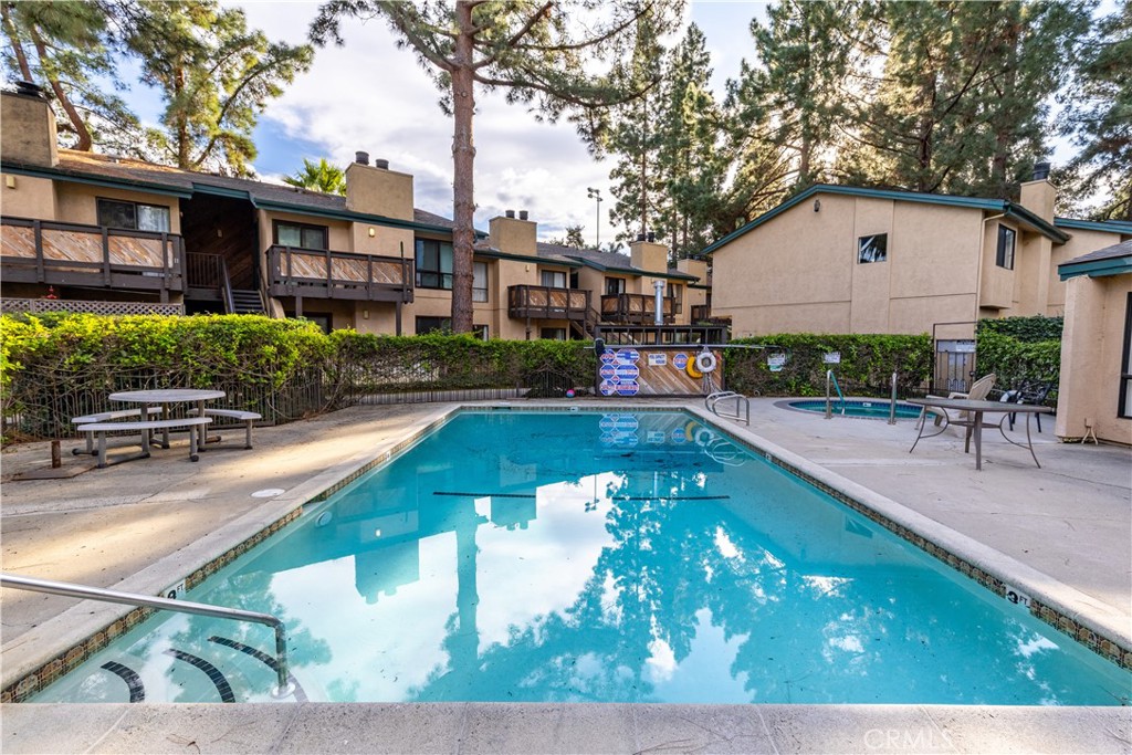 570 Peach #28, San Luis Obispo, CA 93401