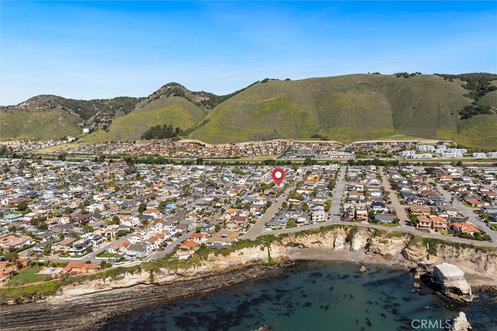 244 Windward Ave, Pismo Beach, CA 93449
