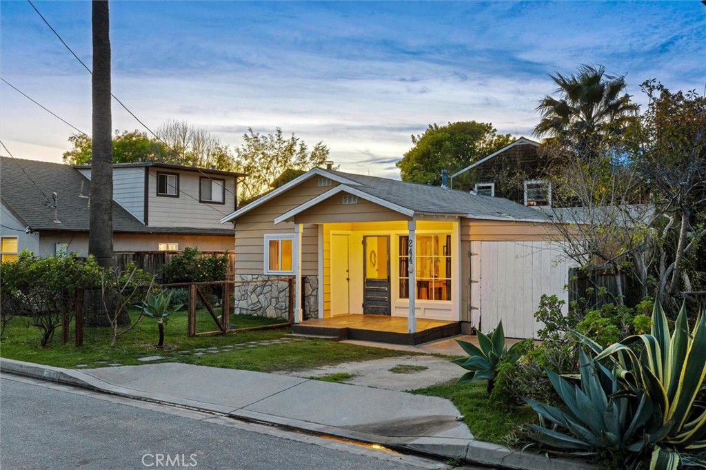 244 Windward Ave, Pismo Beach, CA 93449