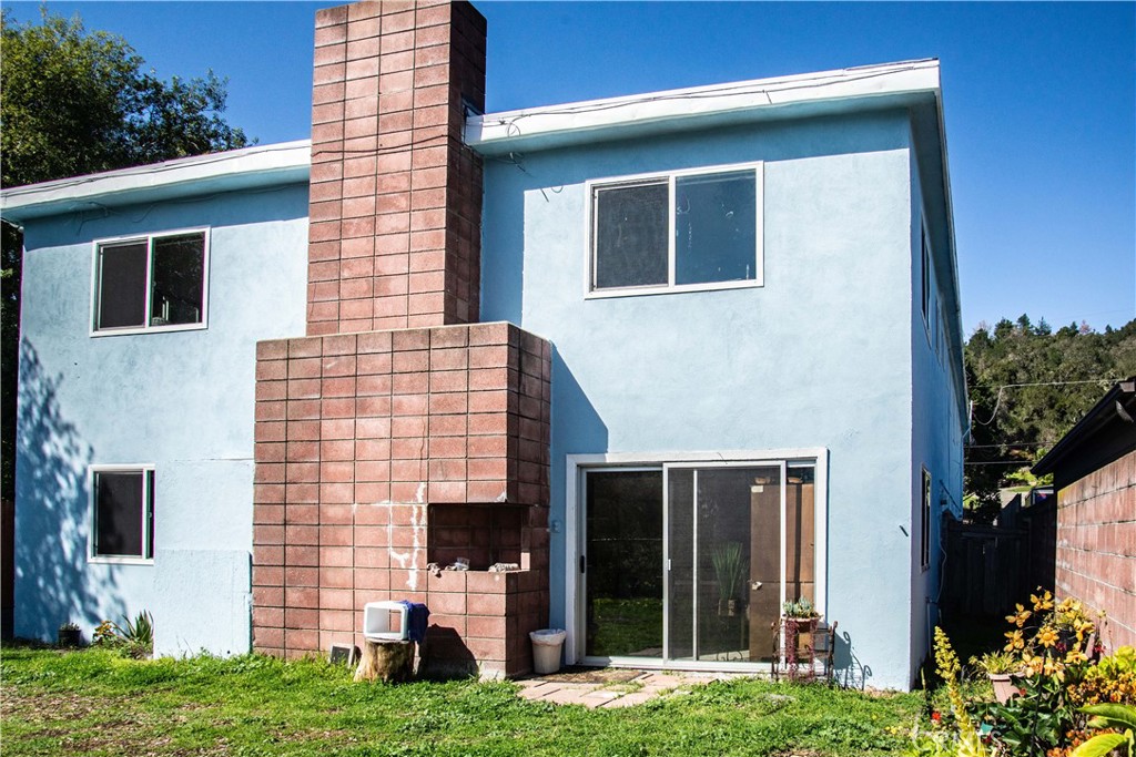 2580 Main St, Cambria, CA 93428