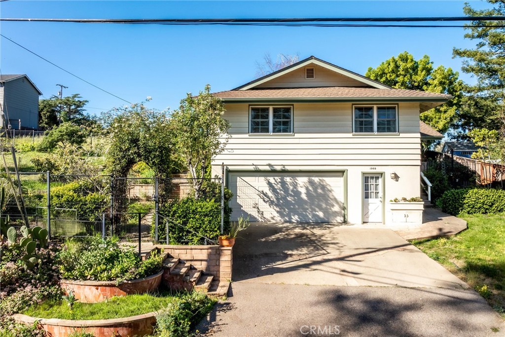 1909 Pineridge, Cambria, CA 93428